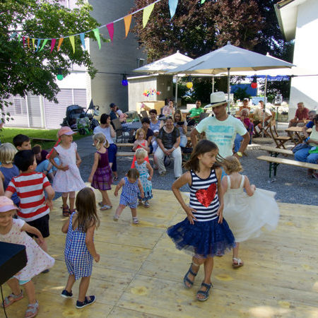 Freier Tanz auf der Kinderbühne