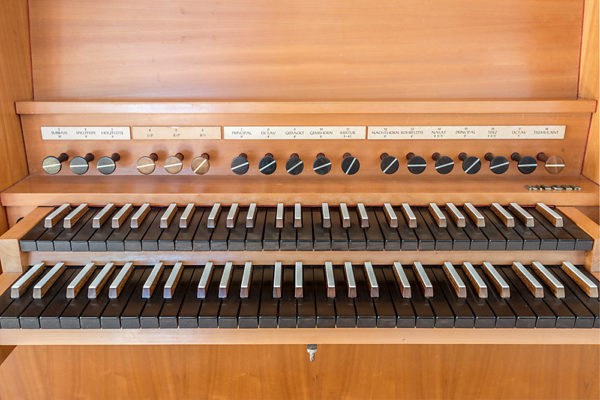 Orgel-Tastatur in der evang. Kirche Steinach SG