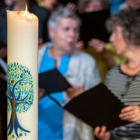 Gottesdienst mit Projektchor unter der Leitung von Andreas Korsch mit Liedern von Peter Maffay